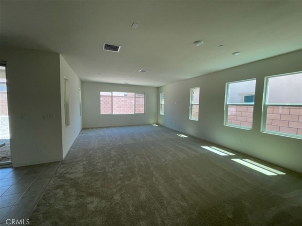 2565 E Embry - Photo 35