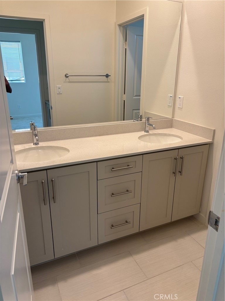 2565 E Embry - Photo 46