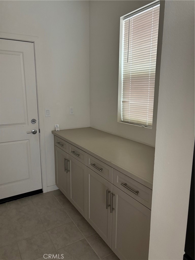 2565 E Embry - Photo 17