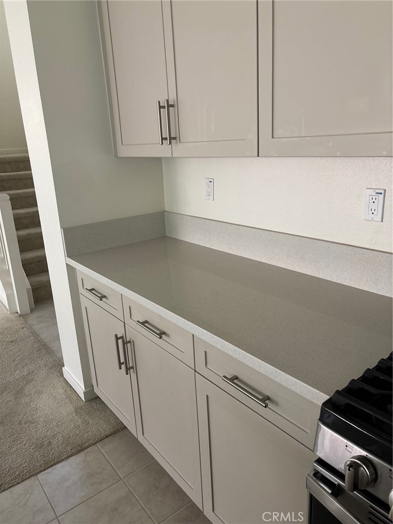 2565 E Embry - Photo 8