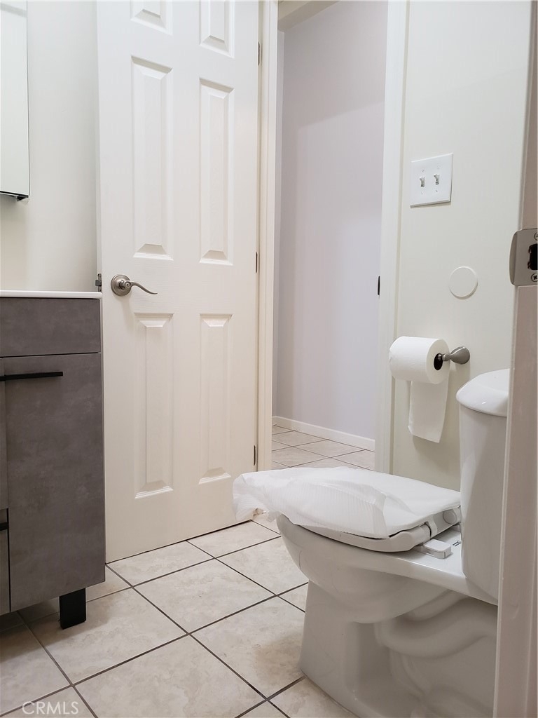 628 W California - Photo 8