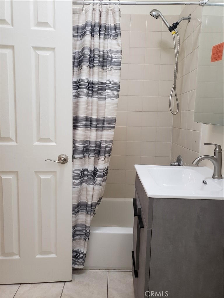 628 W California - Photo 7