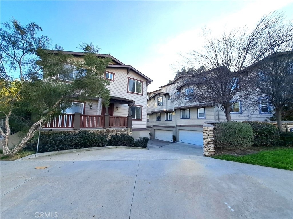 6300 Honolulu Avenue - Photo 0