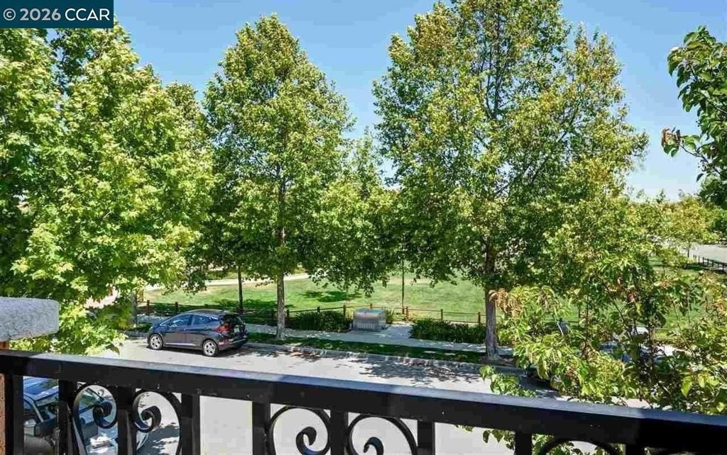 2077 Arlington Way - Photo 5