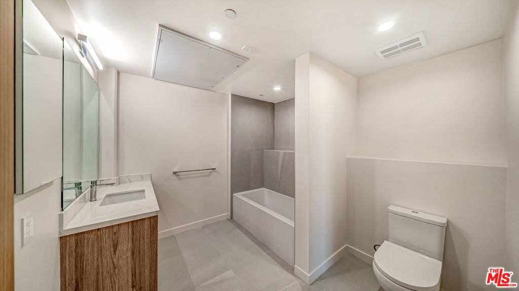 1257 N Detroit Street - Photo 7