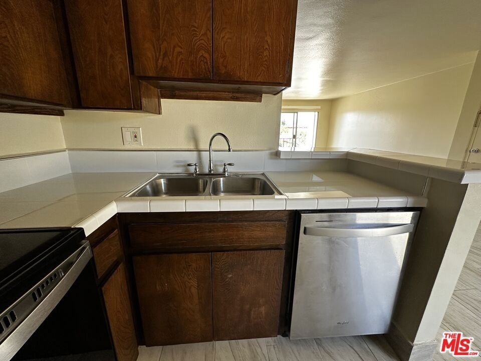 3422 Maricopa Street - Photo 2