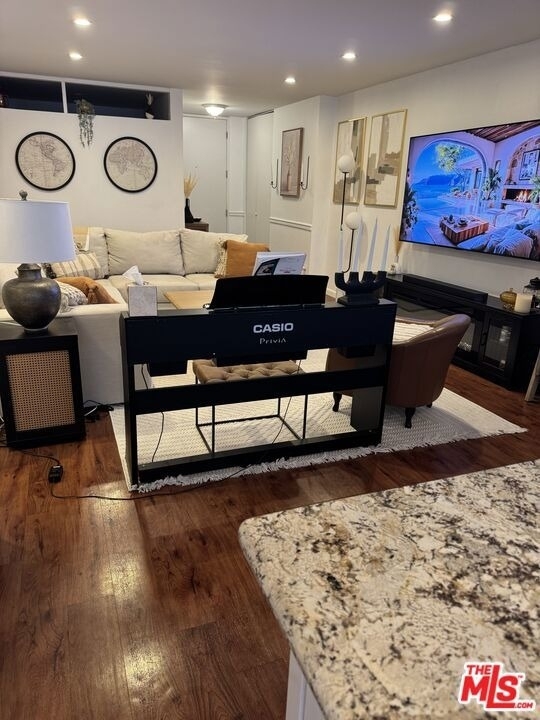 10751 Wilshire Boulevard - Photo 3