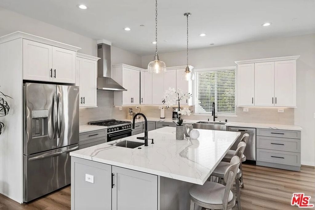2423 Curtis Avenue - Photo 13