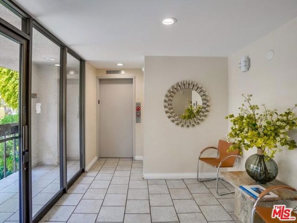150 N Almont Drive - Photo 16