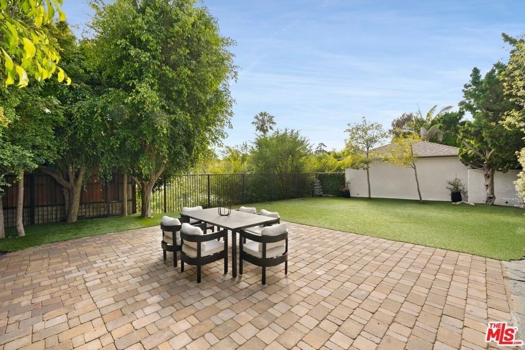 735 Thayer Avenue - Photo 20