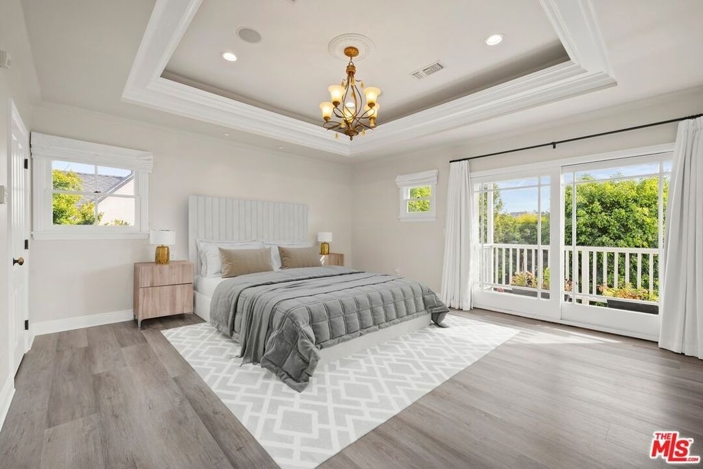 735 Thayer Avenue - Photo 10