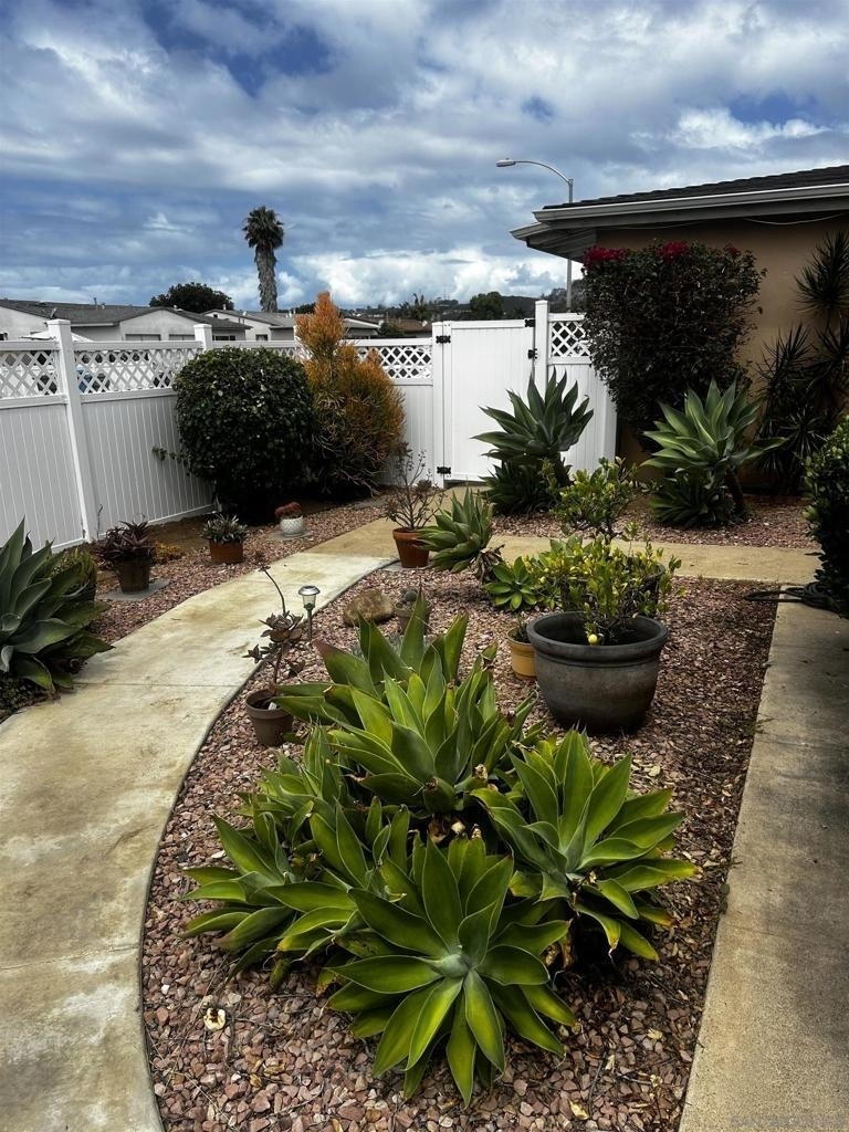 3142 Luna Ave. - Photo 3