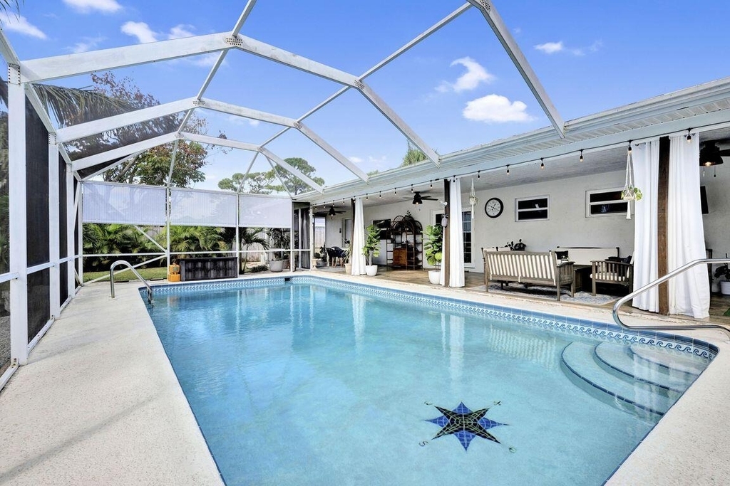 1104 Nw 12th Terrace - Photo 1