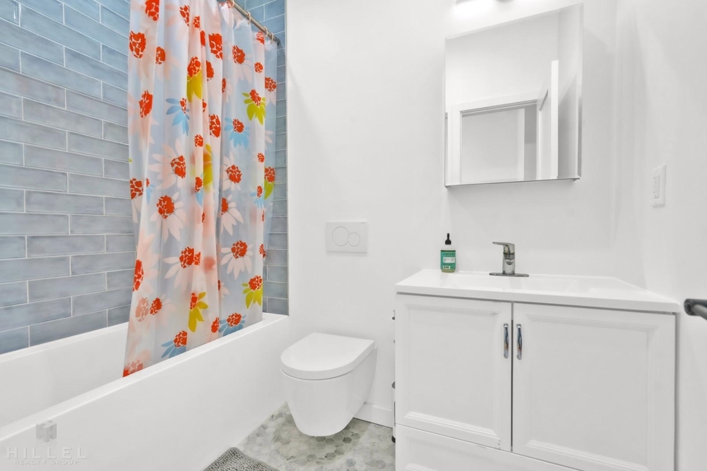 729 Chauncey Street - Photo 13