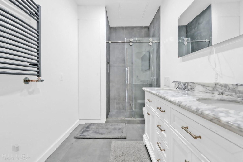 729 Chauncey Street - Photo 10