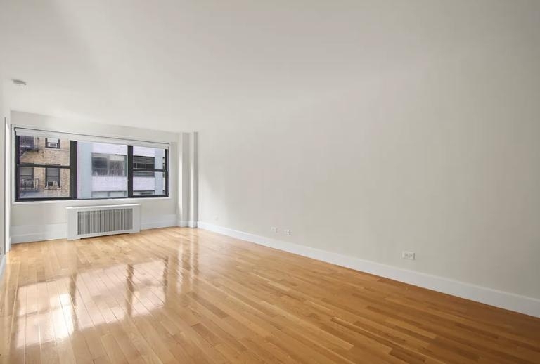 East 33rd Street - Photo 1