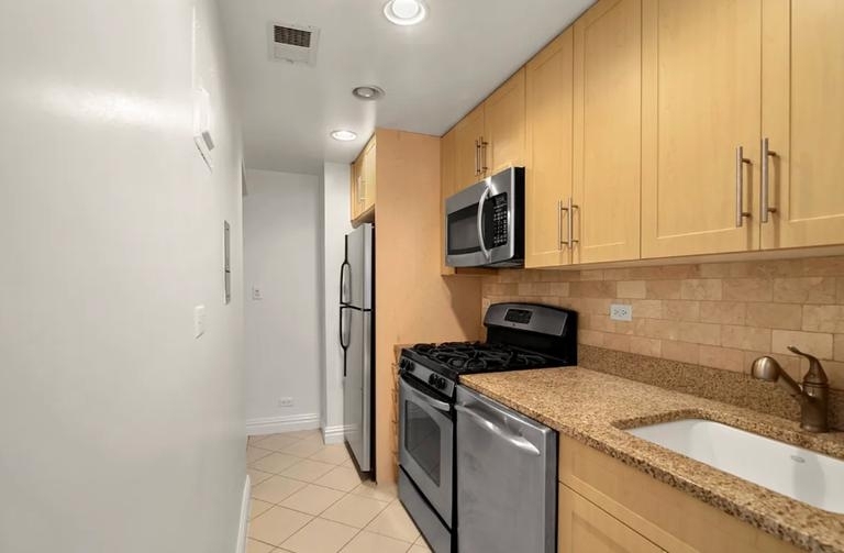 East 33rd Street - Photo 2