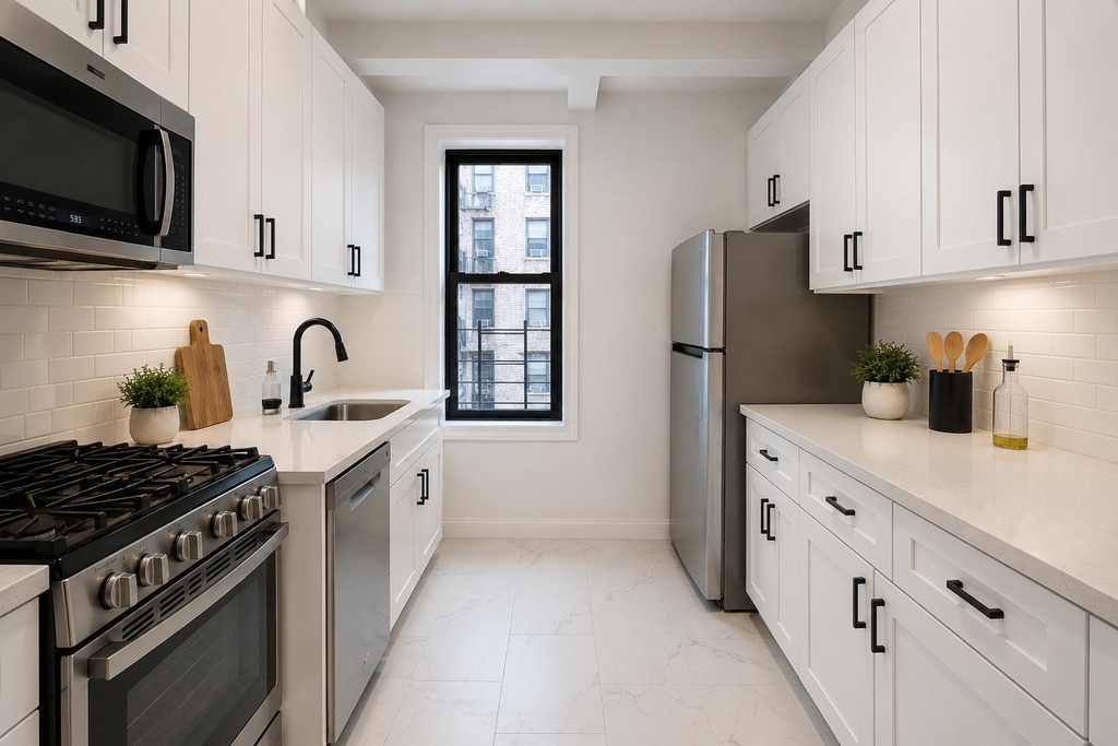 308 West 104th Street - Photo 5