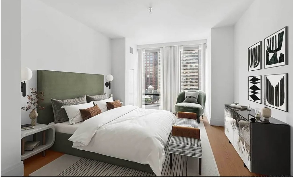 50 W 66th St - Photo 4