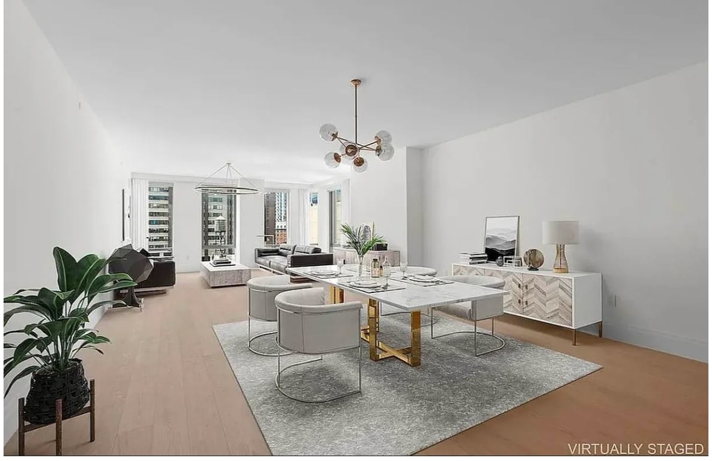 50 W 66th St - Photo 2