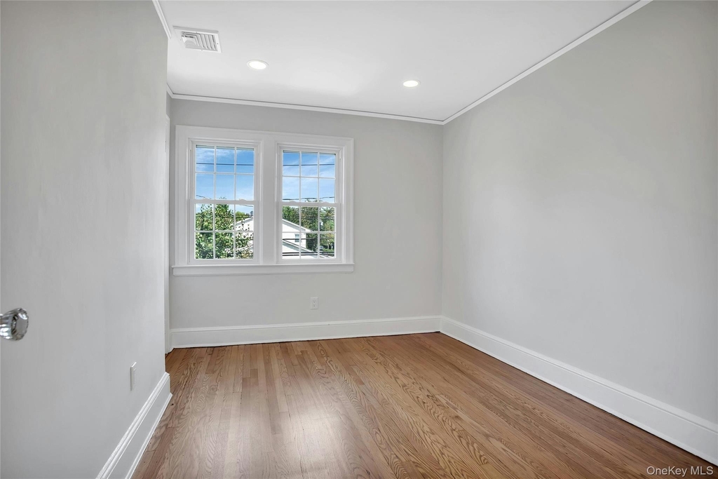 92 Hillside Avenue - Photo 19