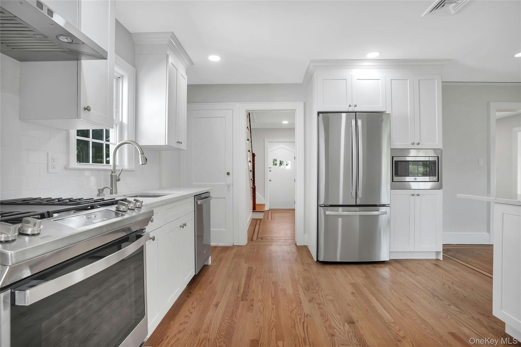 92 Hillside Avenue - Photo 12