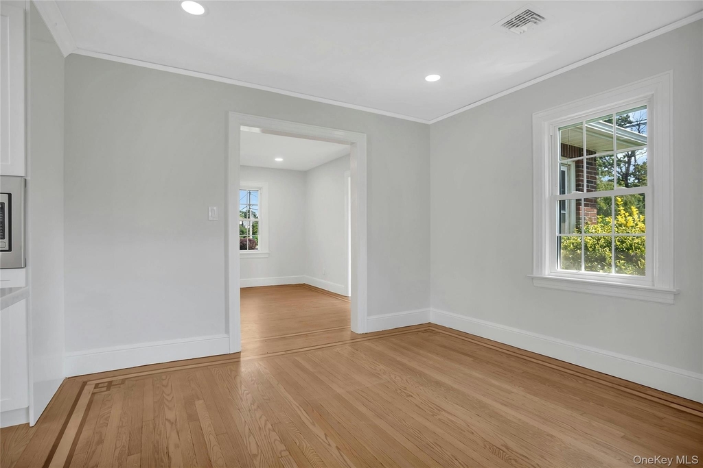 92 Hillside Avenue - Photo 9