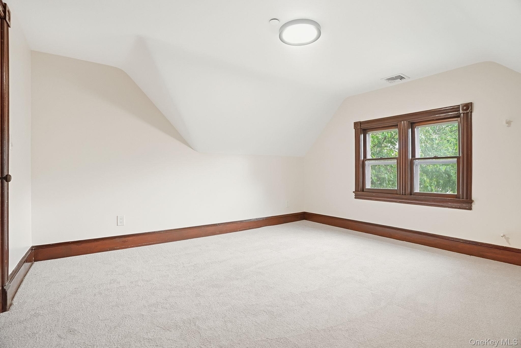 834 John Street - Photo 27