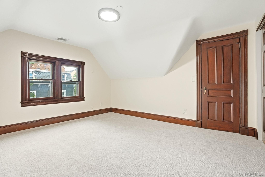 834 John Street - Photo 26