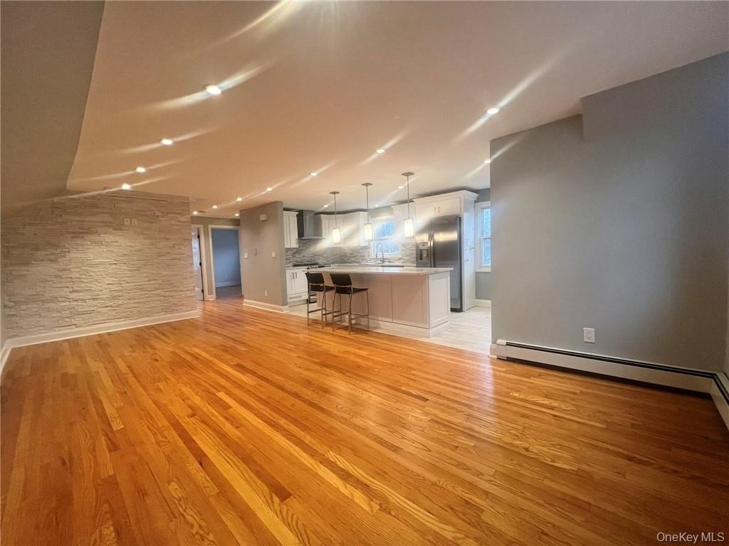 36 Roanoke Avenue - Photo 3