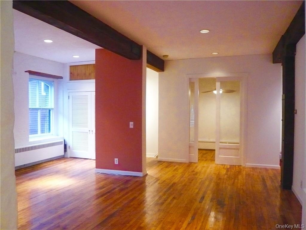 300 Ferdon Avenue - Photo 6
