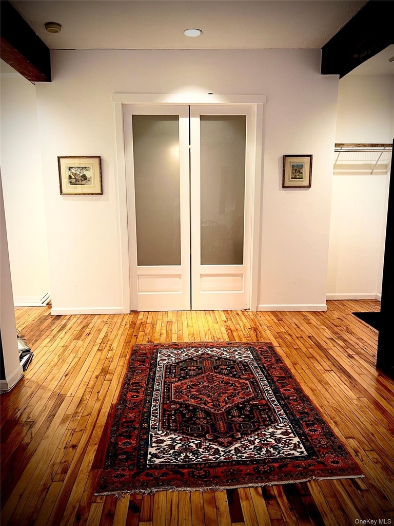 300 Ferdon Avenue - Photo 20