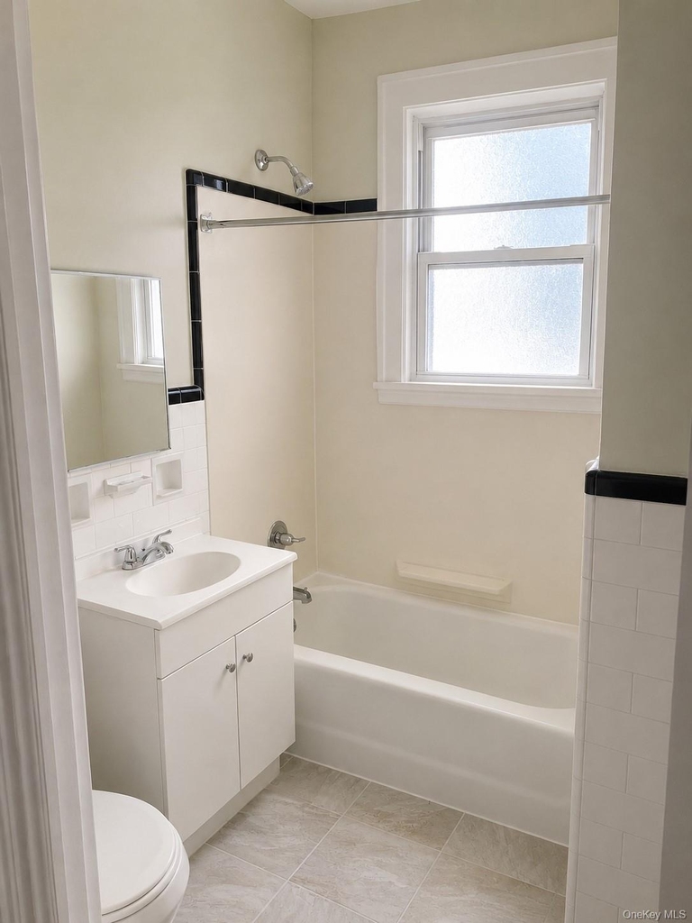 245 Main Street - Photo 4