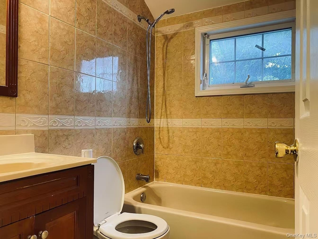 4204 216th Street - Photo 3