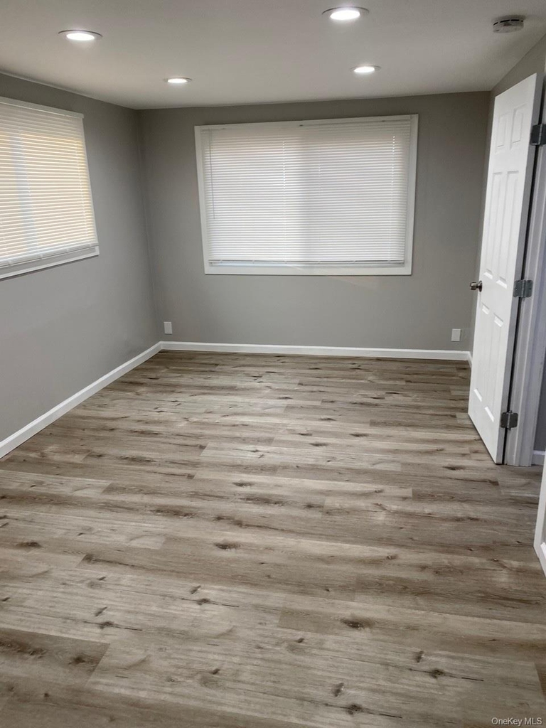 36 Oneida Avenue - Photo 13