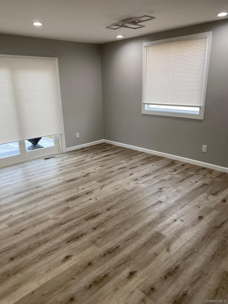 36 Oneida Avenue - Photo 4