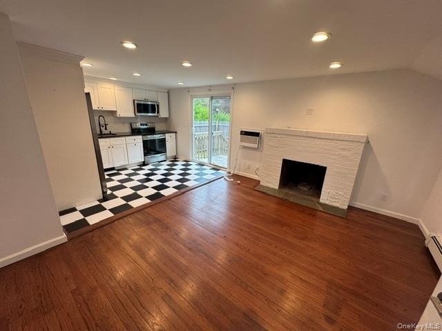 79 Manor Drive - Photo 3
