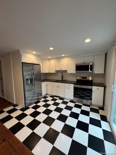 79 Manor Drive - Photo 4