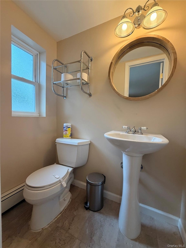 748 Leslie Lane - Photo 12