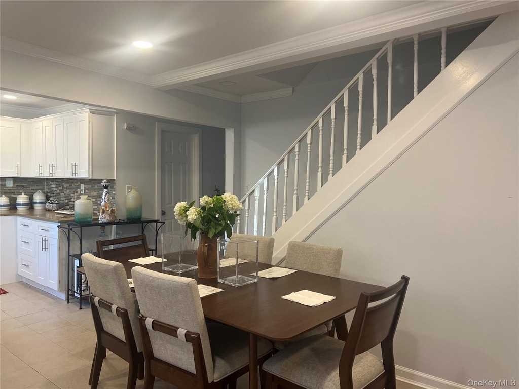 11 Washington Avenue - Photo 1