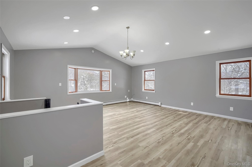 447 Clove Road - Photo 11
