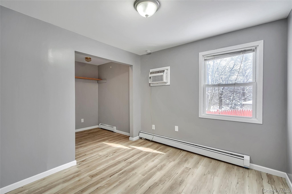 447 Clove Road - Photo 20