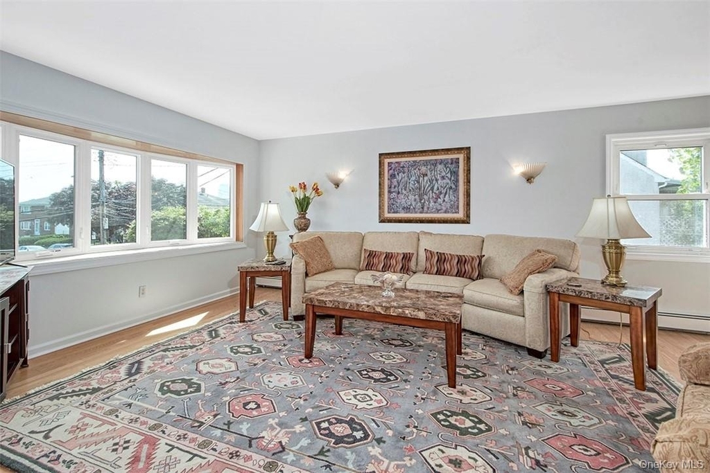 28 Beechwood Avenue - Photo 2