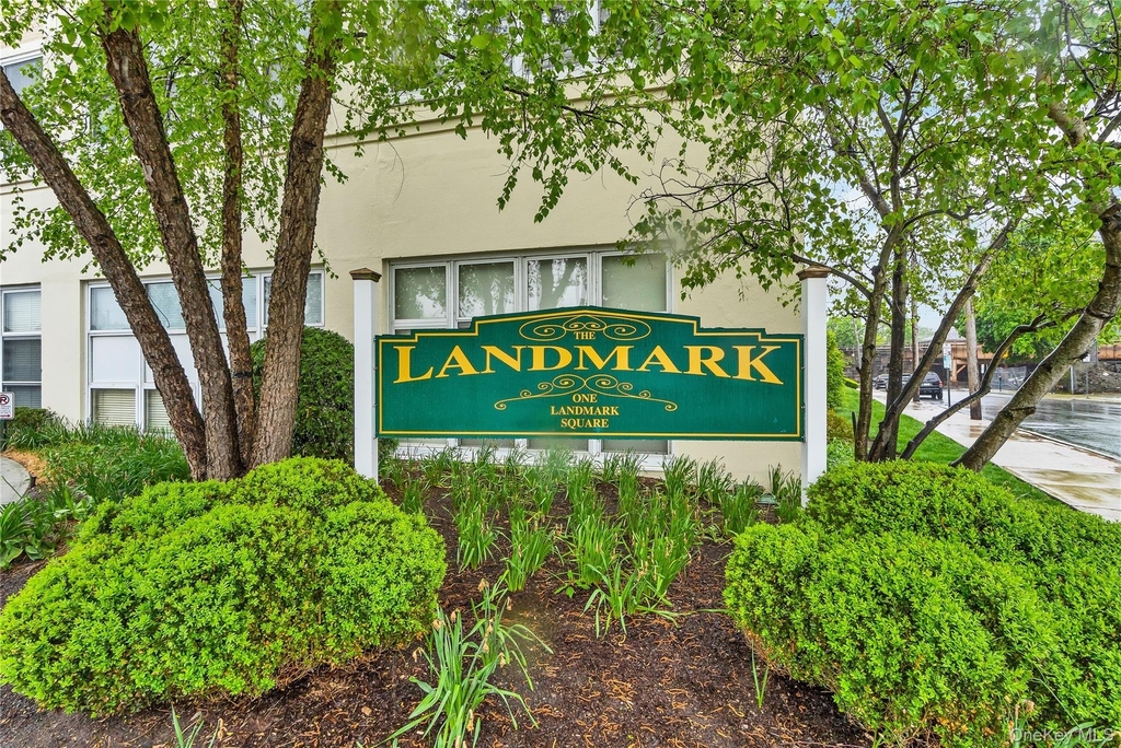 1 Landmark Square - Photo 29