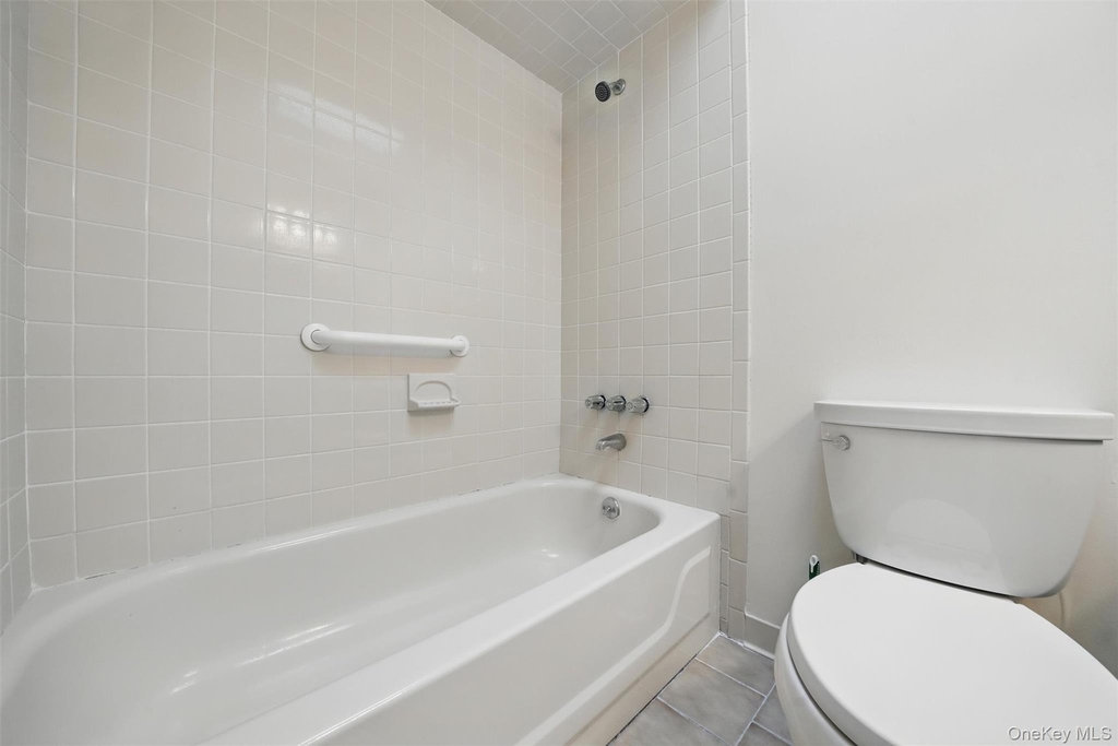 30 Shore Boulevard - Photo 21