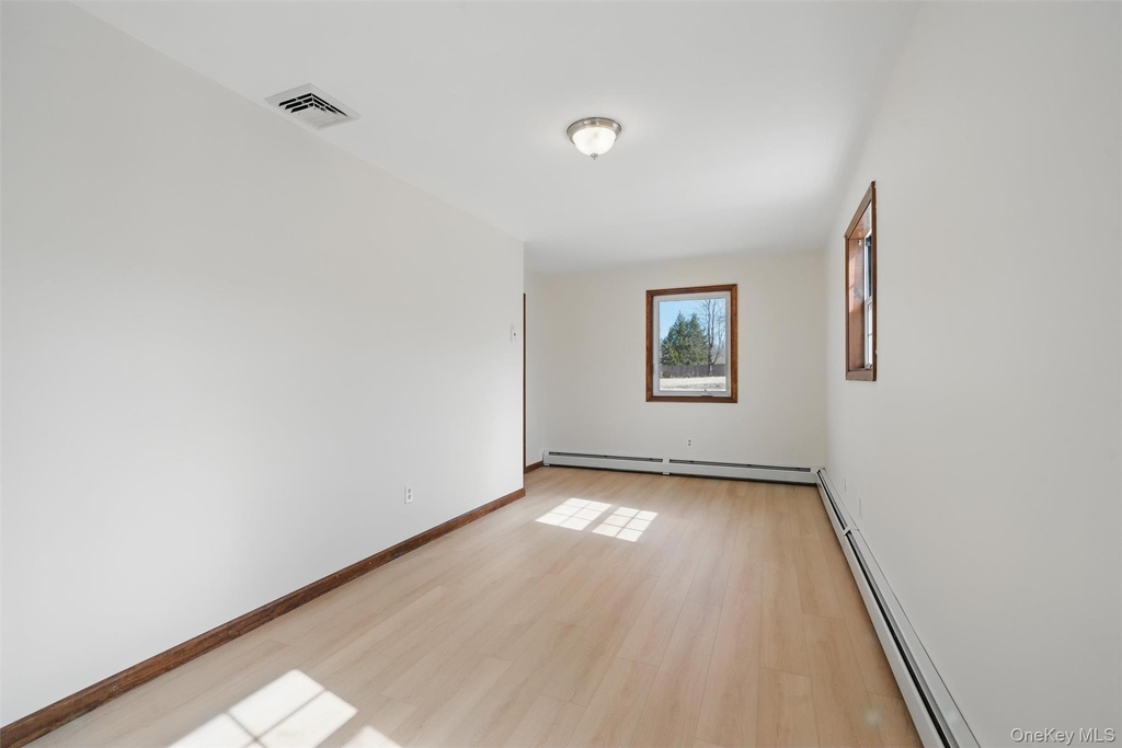 30 Shore Boulevard - Photo 19