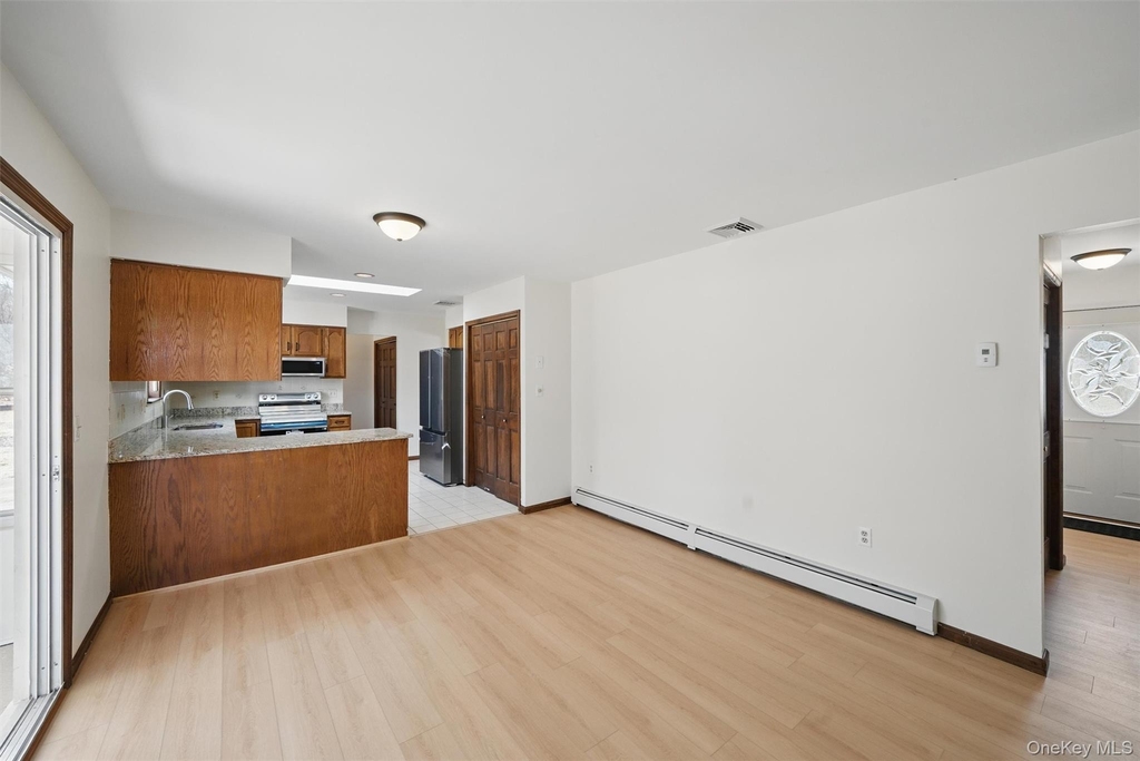30 Shore Boulevard - Photo 10