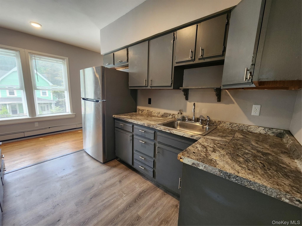 15 Lake Avenue - Photo 10