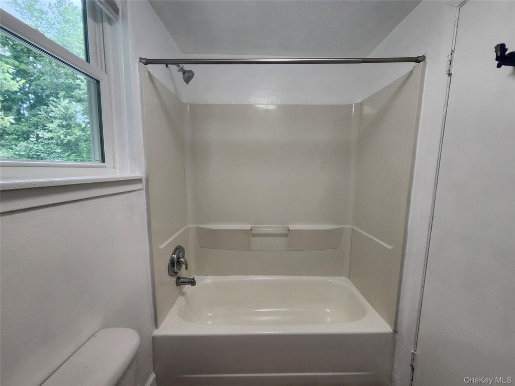 15 Lake Avenue - Photo 15