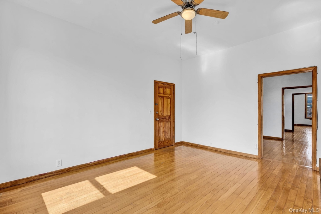 12 N Broadway - Photo 2